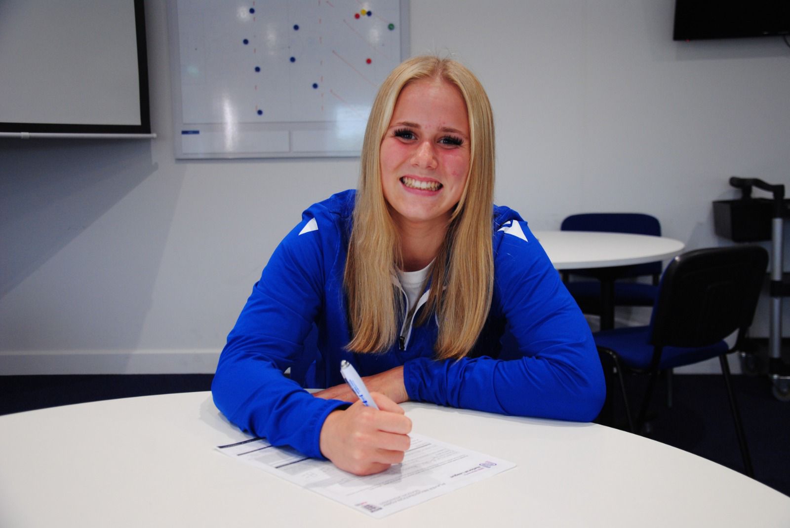 Signed for Bristol Rovers Women