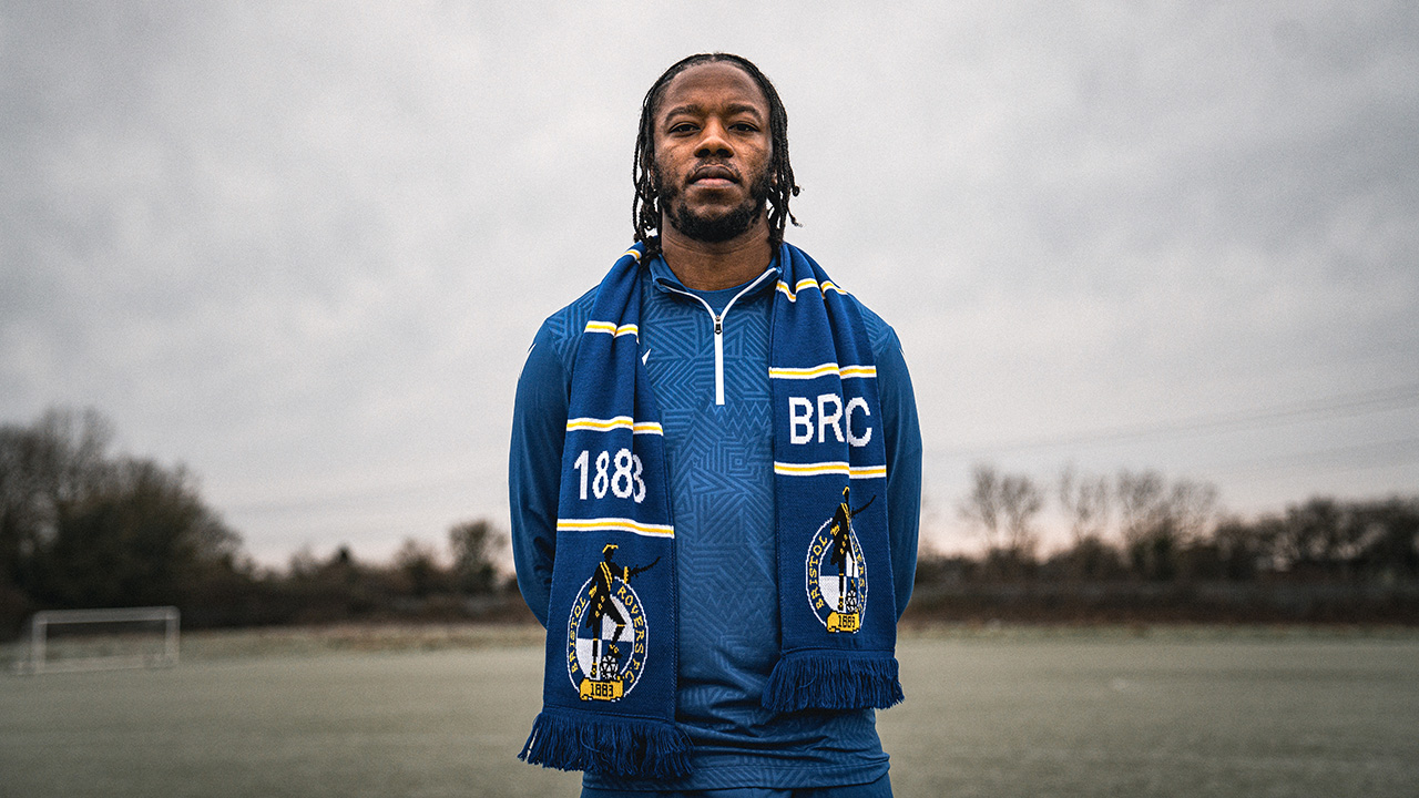 Romaine Sawyers scarf