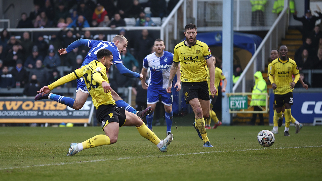 Thomas scores versus Burton