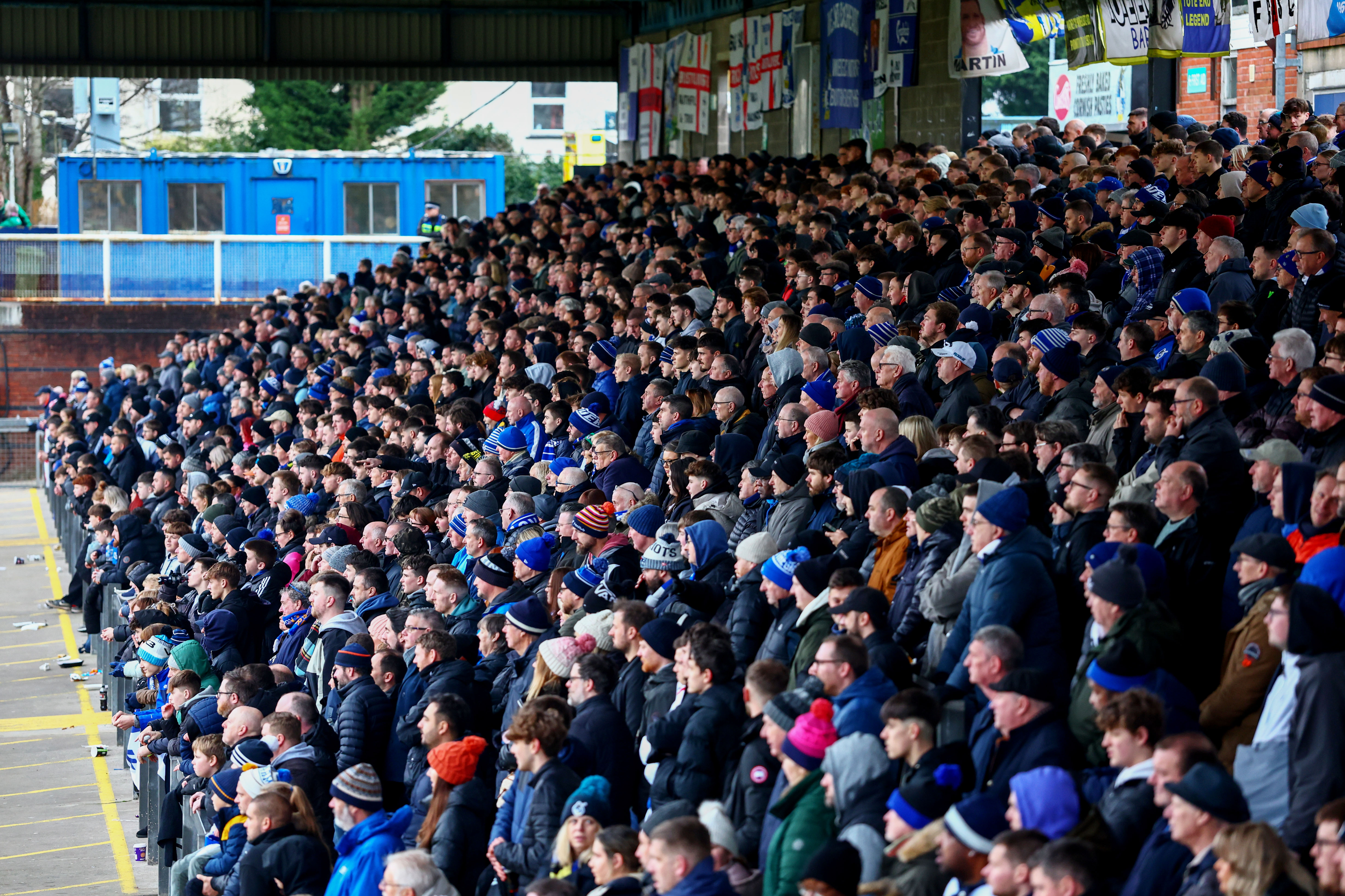 Photograph of fans in North Terrace