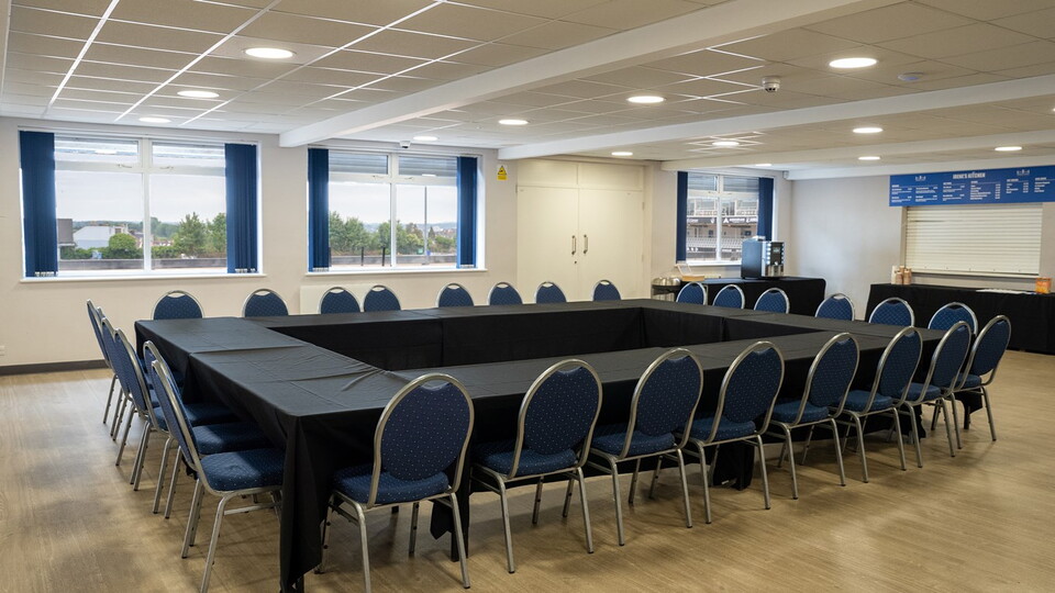 BRISTOL ROOM 1