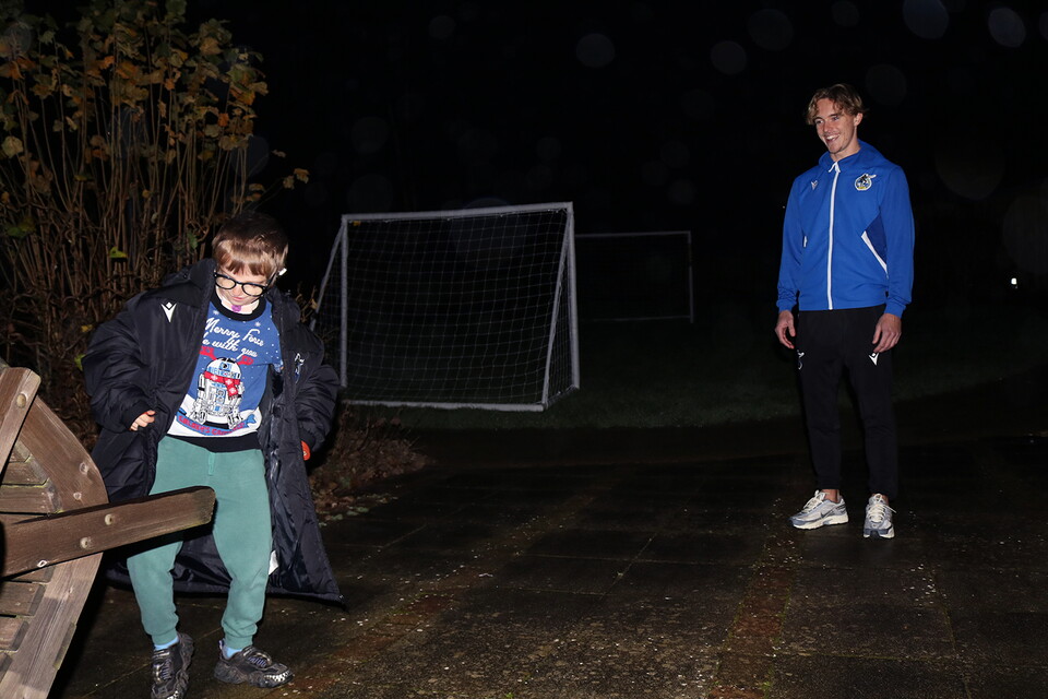 Bristol Rovers spread Christmas cheer at Charlton Farm