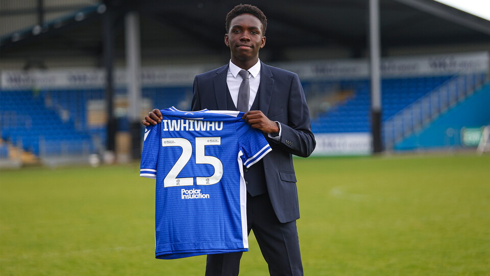Gallery: Eight Academy Youngsters Sign Scholarships