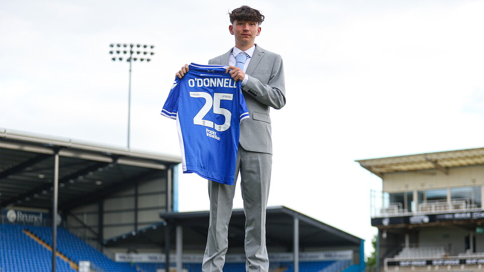 Gallery: Eight Academy Youngsters Sign Scholarships