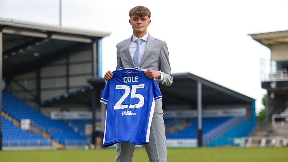 Gallery: Eight Academy Youngsters Sign Scholarships