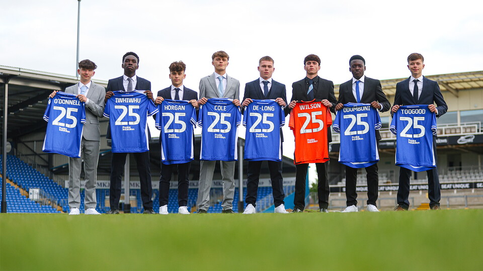 Gallery: Eight Academy Youngsters Sign Scholarships