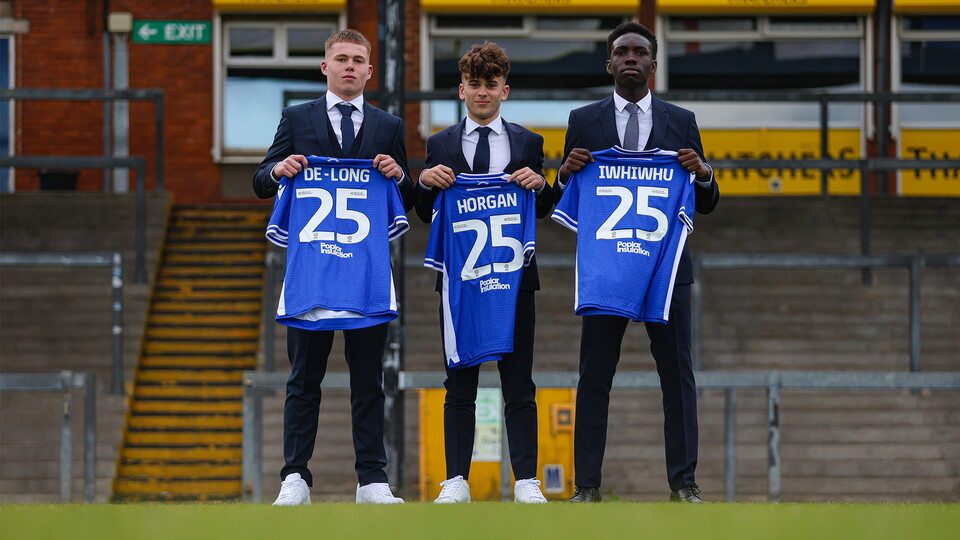 Gallery: Eight Academy Youngsters Sign Scholarships
