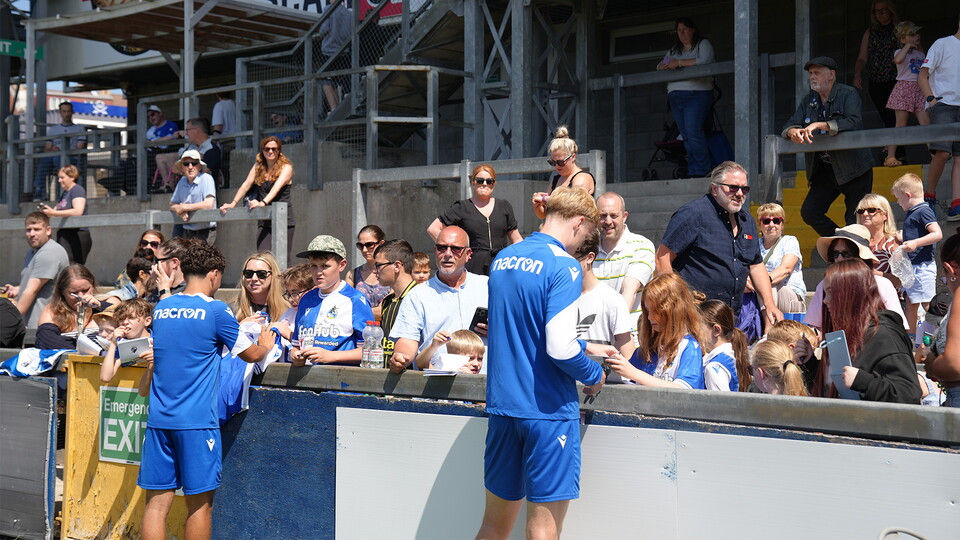 Gallery: Open Training Session at The Mem!