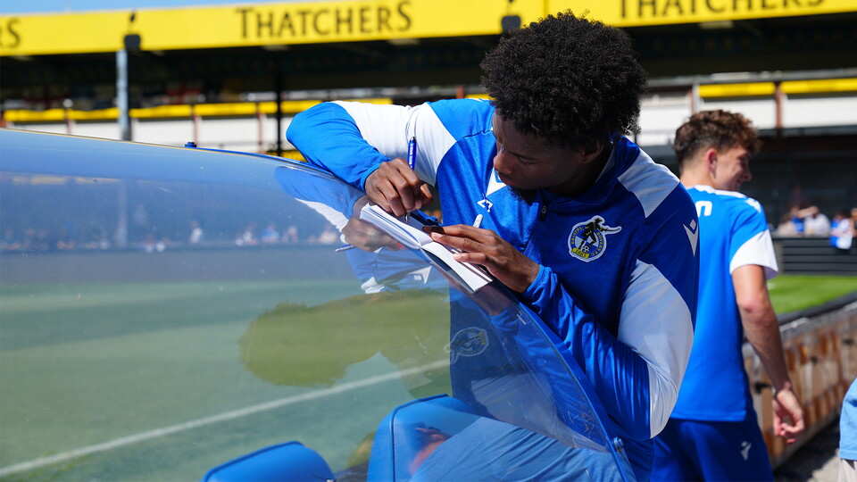 Gallery: Open Training Session at The Mem!