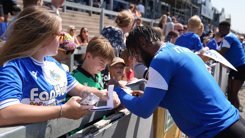 Gallery: Open Training Session at The Mem!