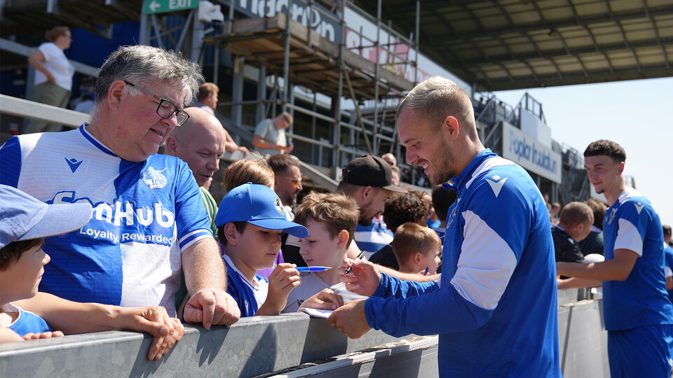 Gallery: Open Training Session at The Mem!