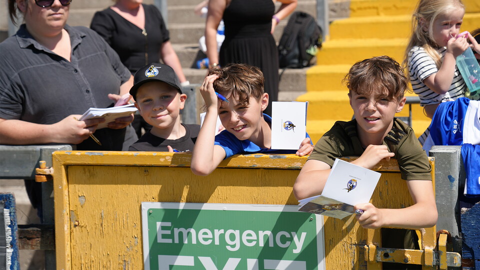 Gallery: Open Training Session at The Mem!