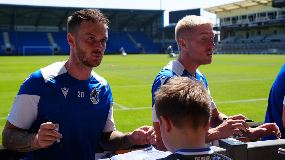 Gallery: Open Training Session at The Mem!