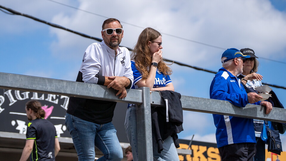 Fan Gallery: Bristol Rovers v Harrogate Town 