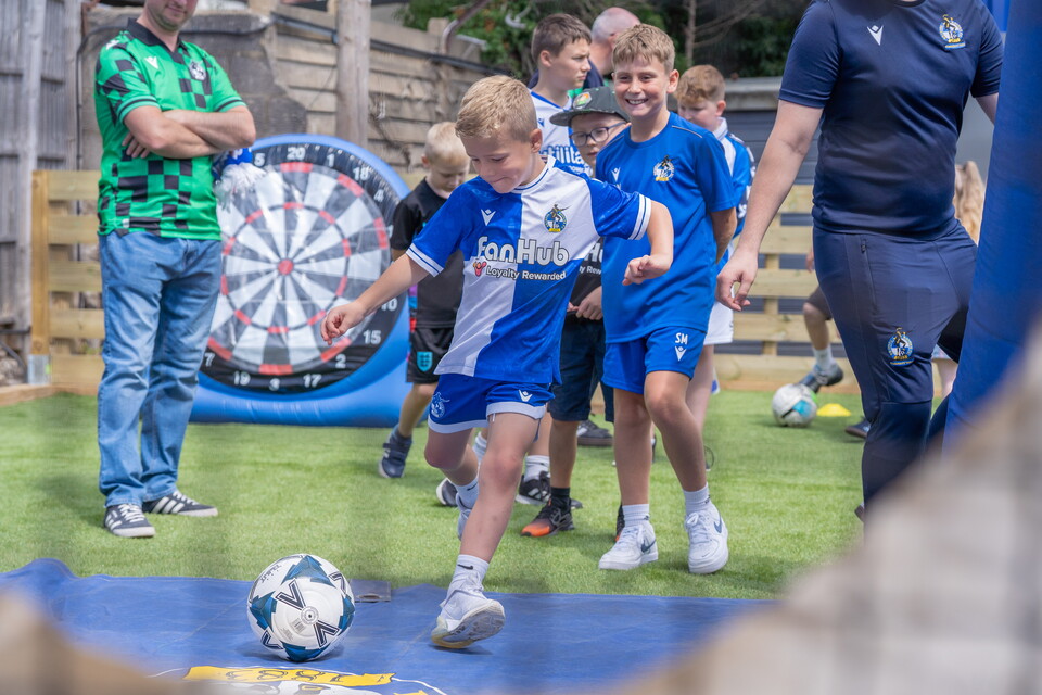 Fan Gallery: Bristol Rovers v Harrogate Town 