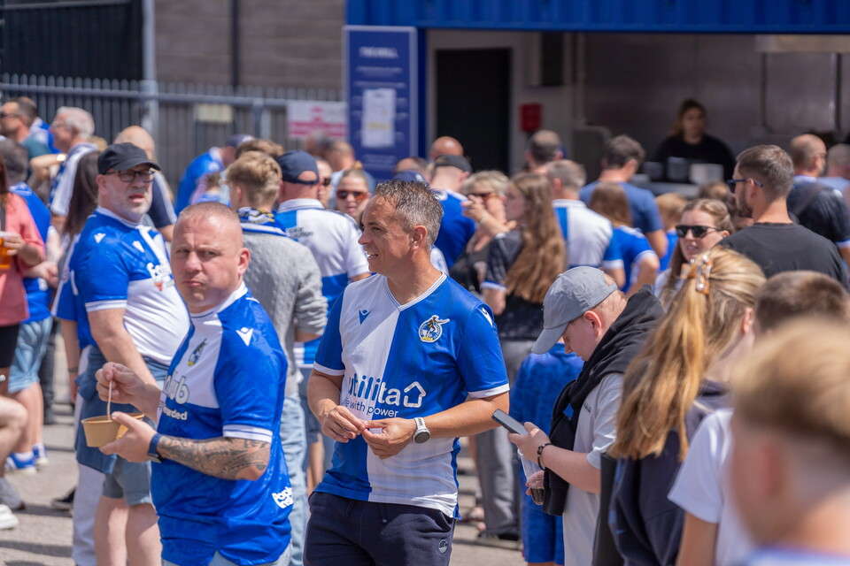 Fan Gallery: Bristol Rovers v Harrogate Town 
