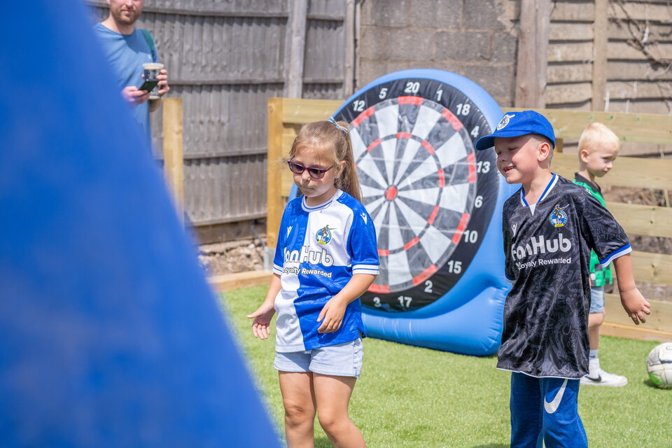 Fan Gallery: Bristol Rovers v Harrogate Town 