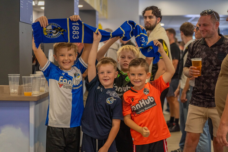 Fan Gallery: Bristol Rovers v Harrogate Town 