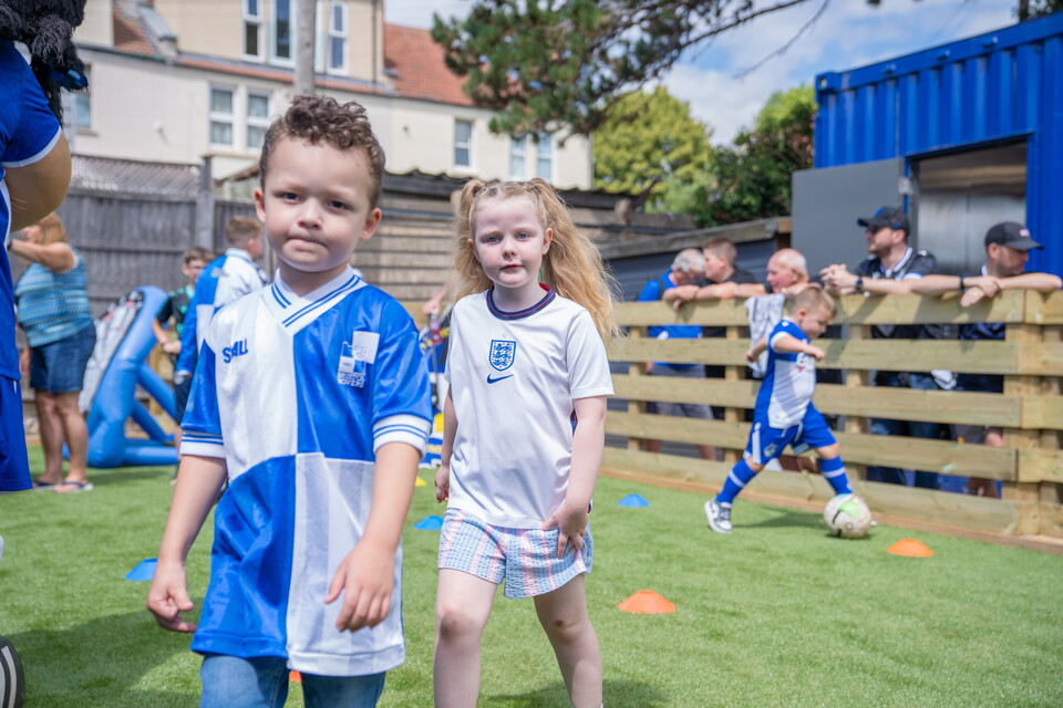 Fan Gallery: Bristol Rovers v Harrogate Town 