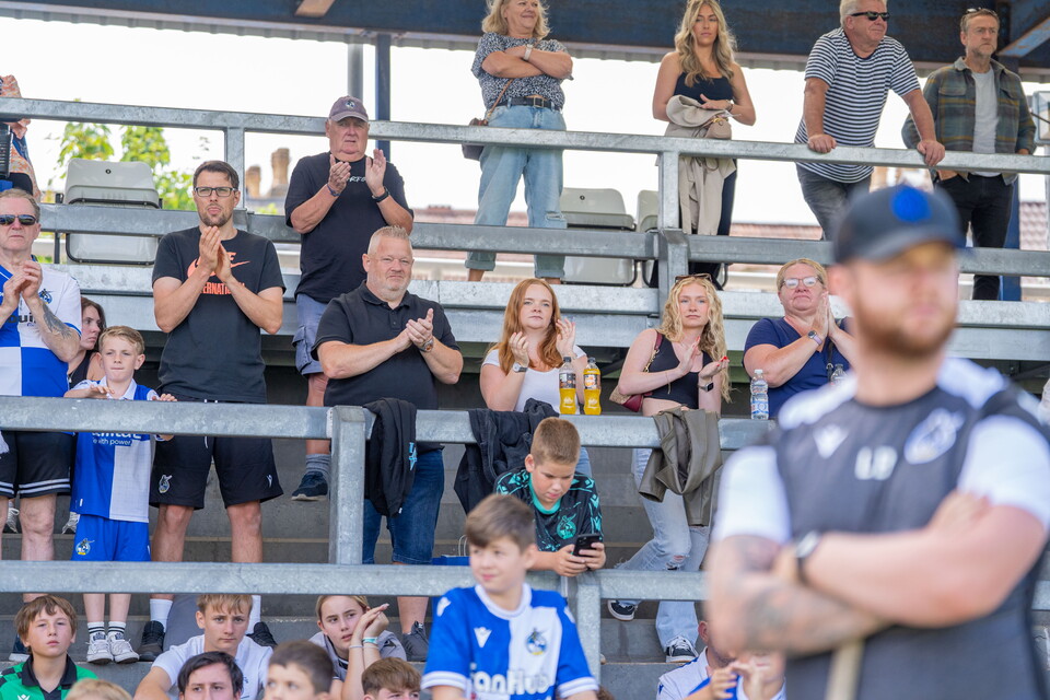 Fan Gallery: Bristol Rovers v Harrogate Town 