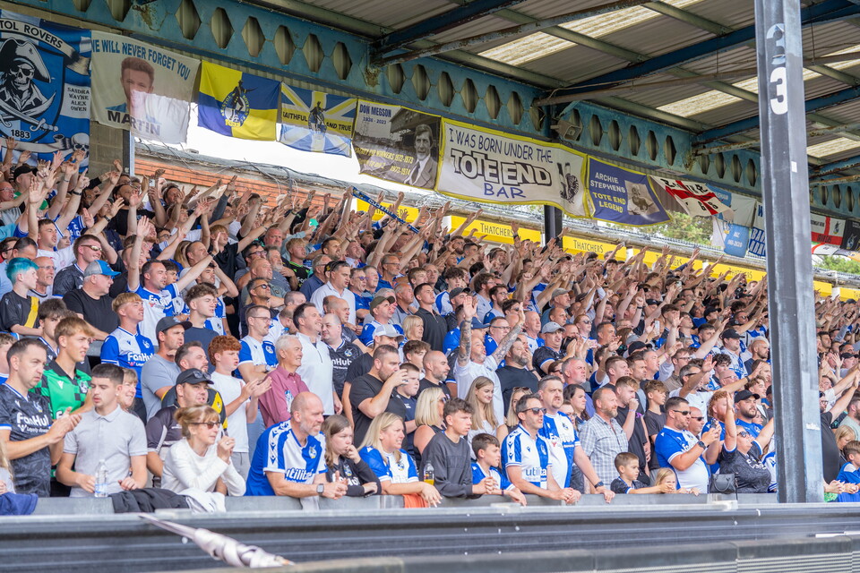 Fan Gallery: Bristol Rovers v Harrogate Town 