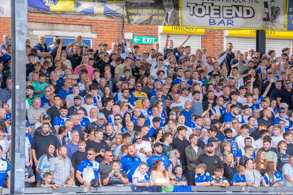 Fan Gallery: Bristol Rovers v Harrogate Town 