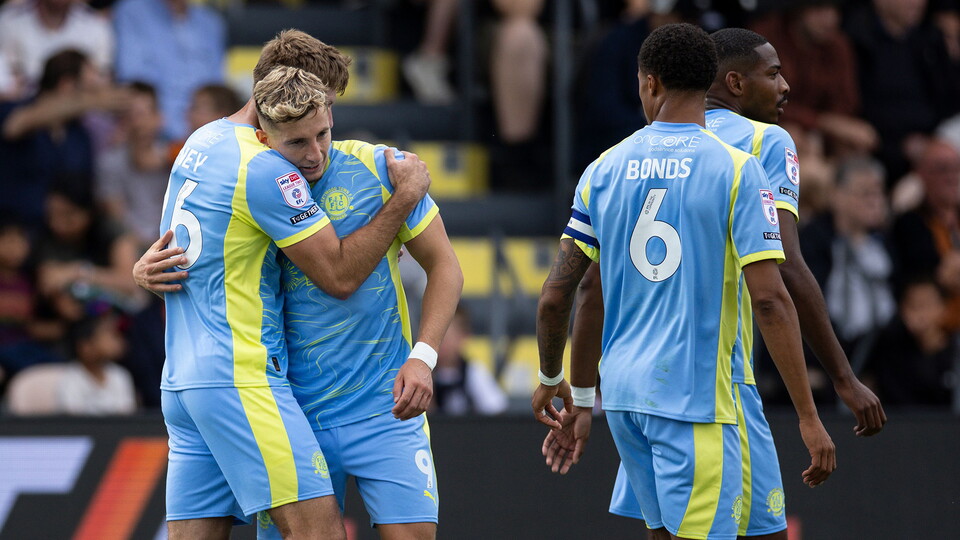 Fleetwood Town Away Kit