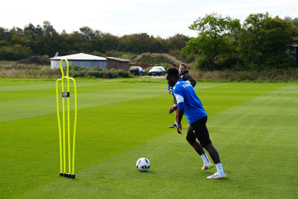 Training Gallery: Rovers get set for Salford 
