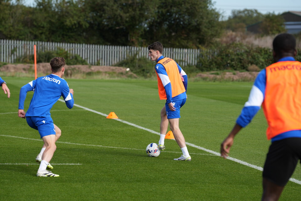 Training Gallery: Rovers get set for Salford 