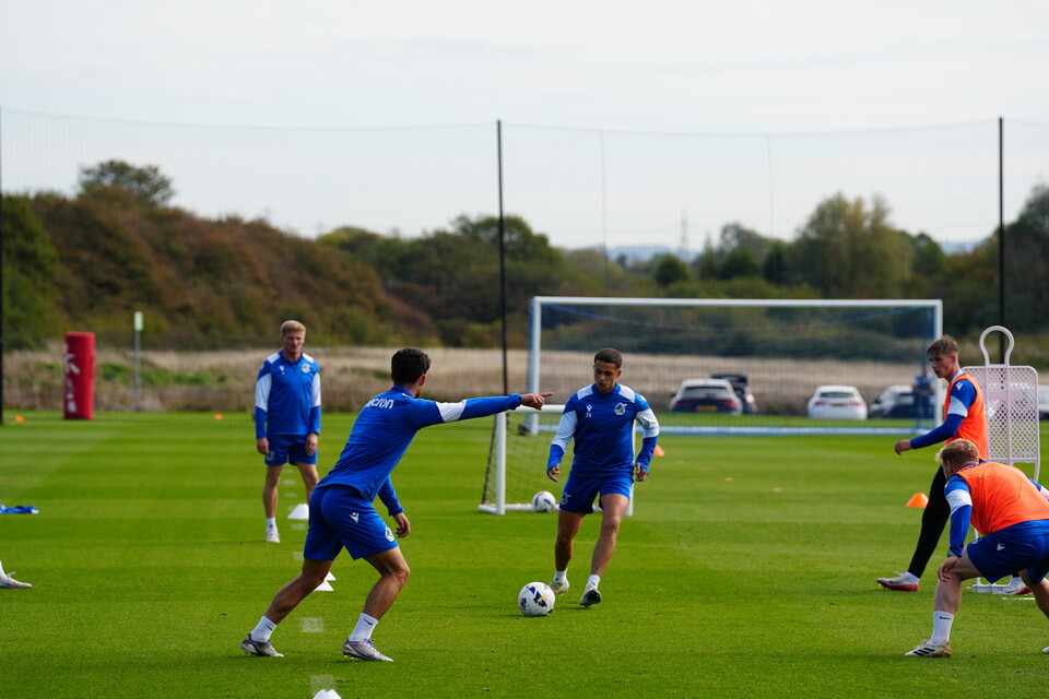 Training Gallery: Rovers get set for Salford 