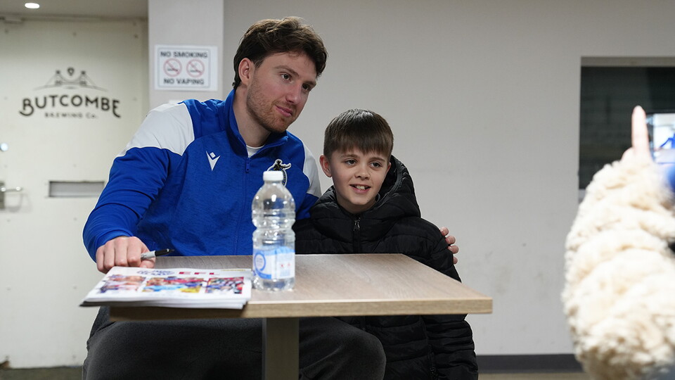 January signings meet supporters at Stadium Store!