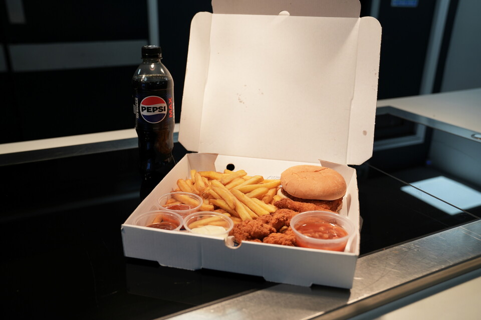 Fanzone Chicken Box