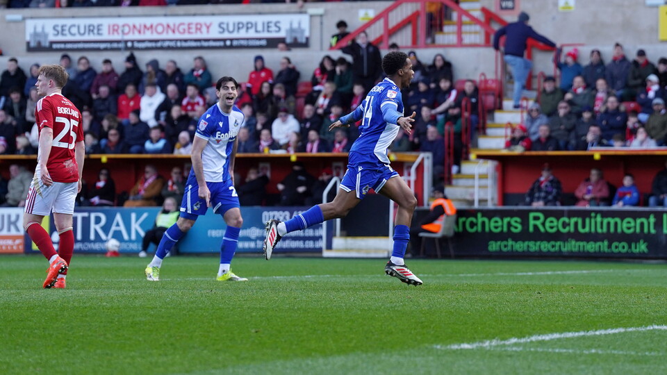 Kane Thompson-Sommers celebrating his goal