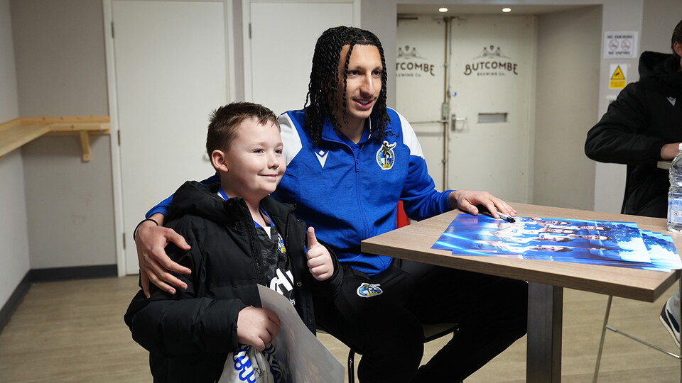 January signings meet supporters at Stadium Store!