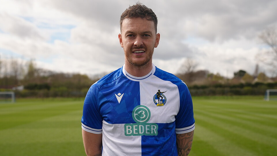 Beder front of shirt sponsor