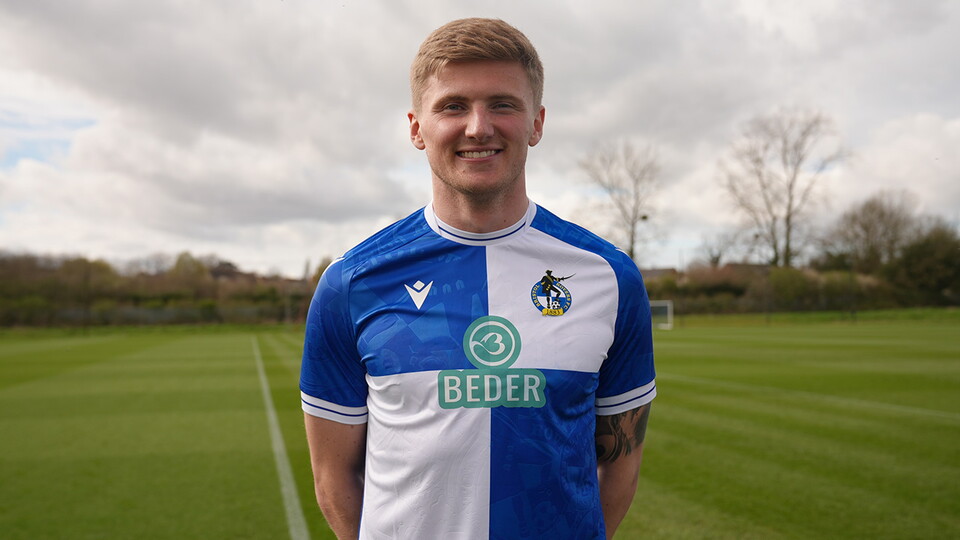 Beder front of shirt sponsor