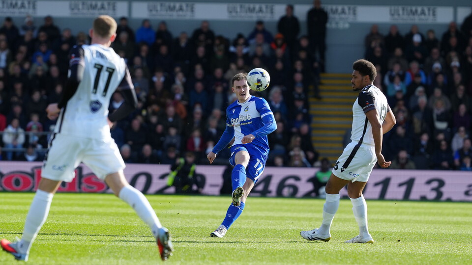 Kofi Balmer on the pitch during his match against Bromley FC