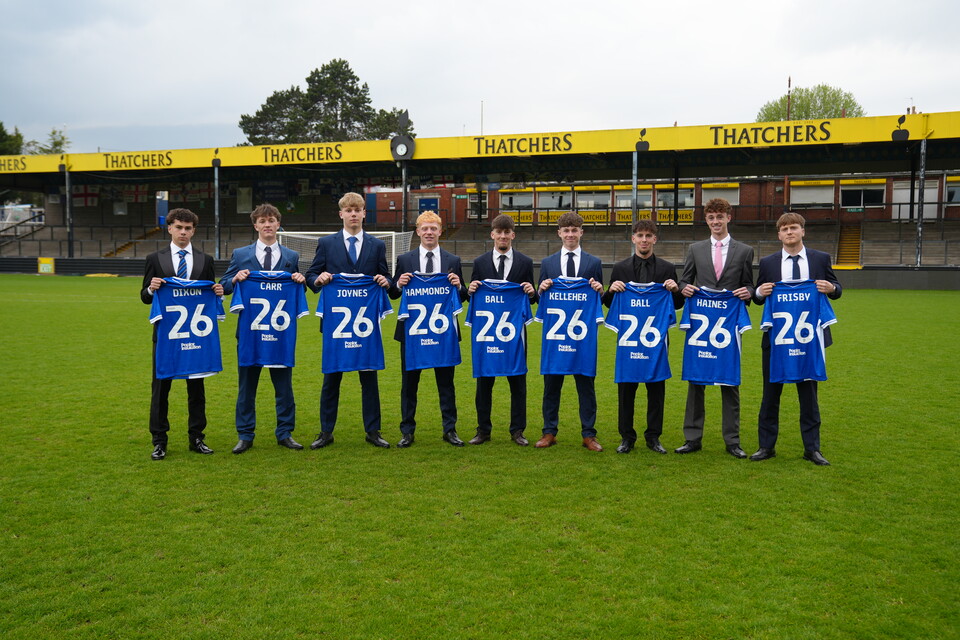 Nine Academy youngsters sign Scholarships