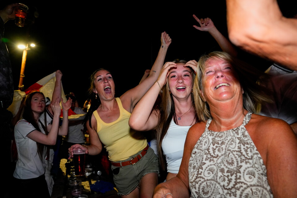 Gallery | The best fanzone images from England's win over Norway