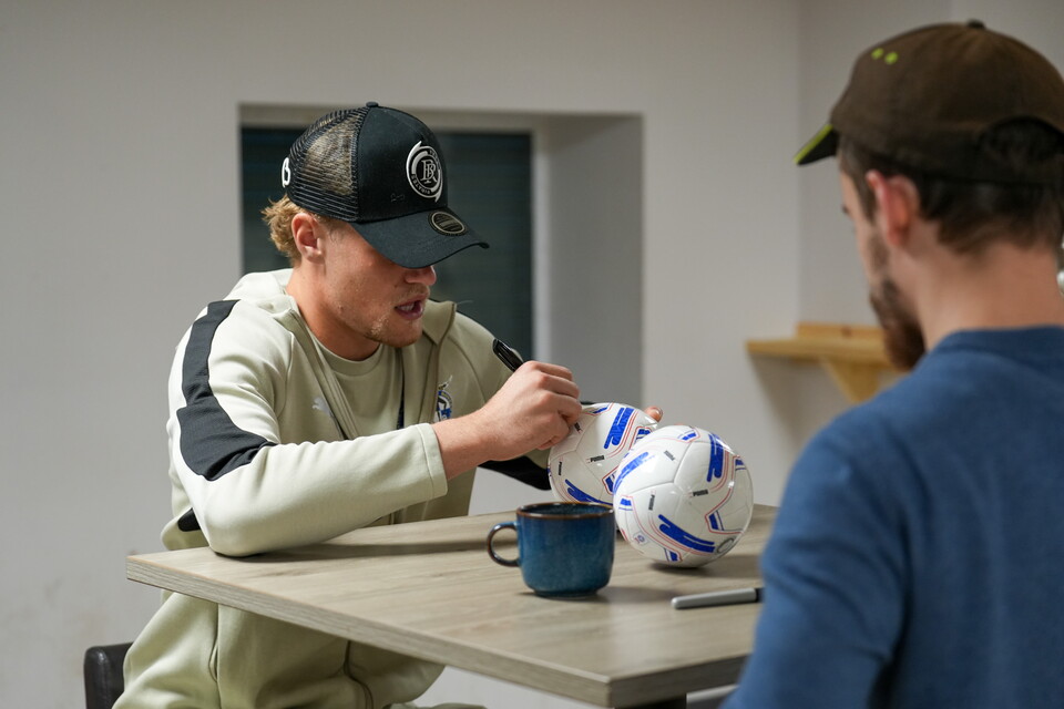  Season Ticket Holders Flock To The Mem For Exclusive Tertiary Kit Event
