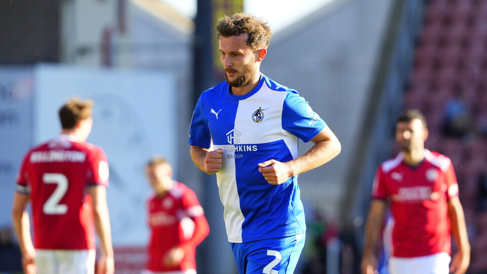 Tom James runs during his match against Crewe Alexandra