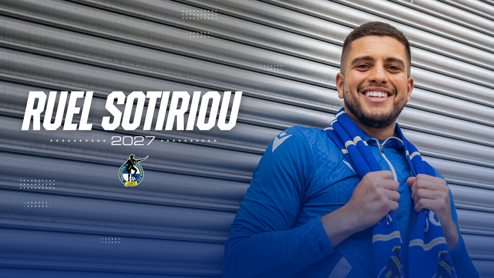 Ruel Sotiriou joins Bristol Rovers