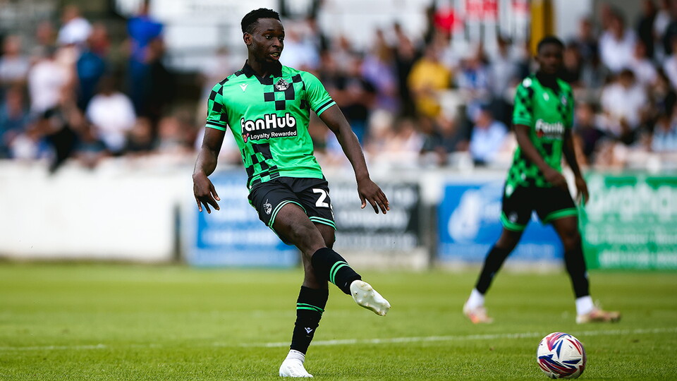 Kamil Conteh on the ball