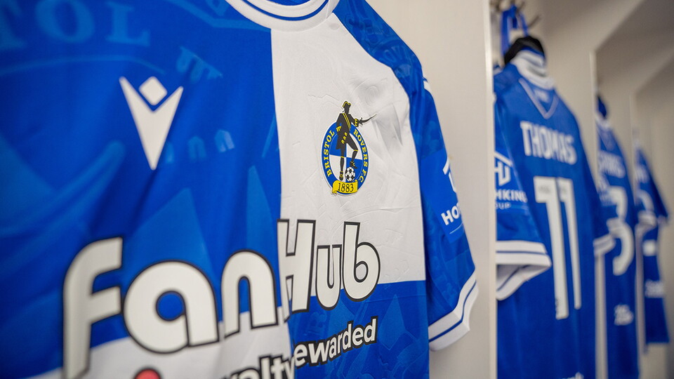 partners kit 2025/26