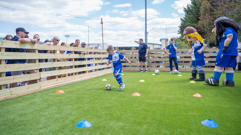 Young fans in Fanzone