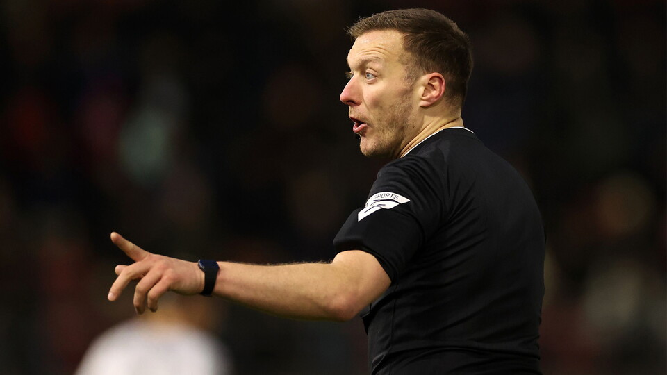 Referee Aaron Bannister