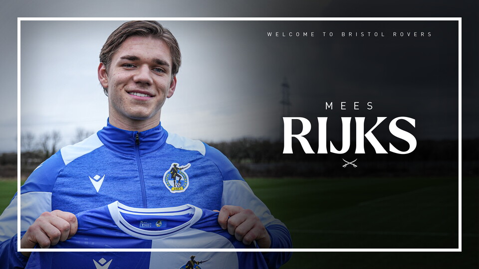Mees Rikjs signs for Bristol Rovers