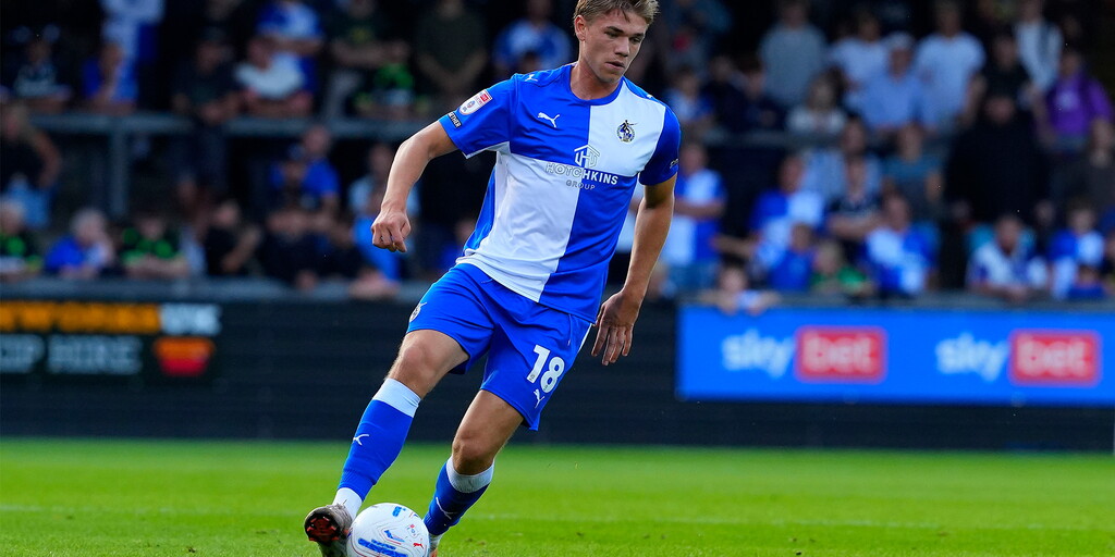 Mees Rijks llega cedido a Forest Green Rovers